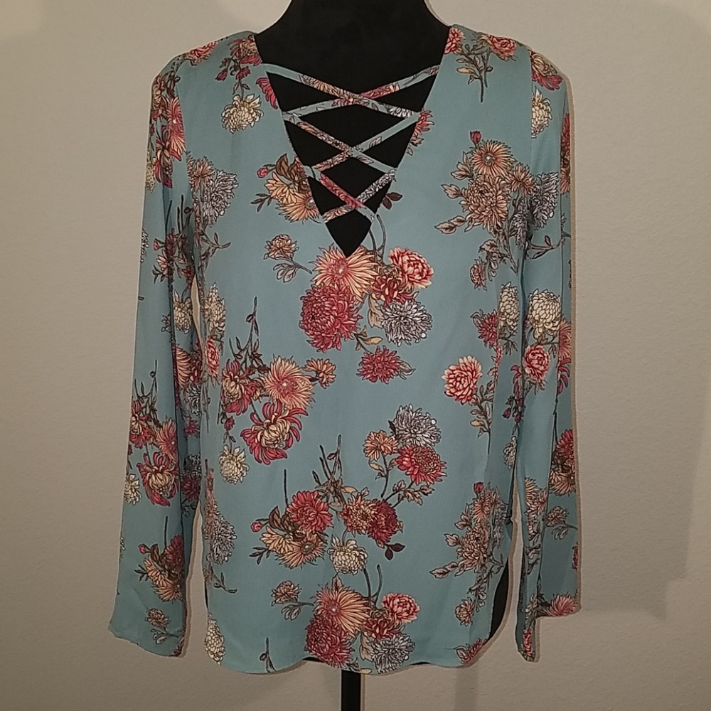 Floral top